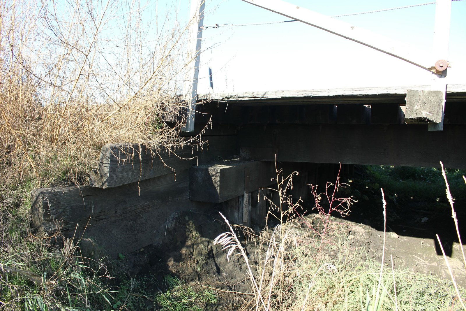 South abutment